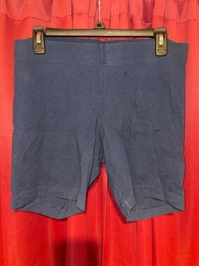 Women’s Navy Biker Shorts Petite Large
